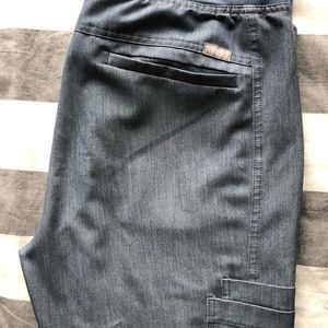 Figs Axim size medium scrub pants